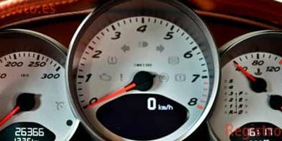 Cómo comprobar la matrícula de un coche y otros vehículos.